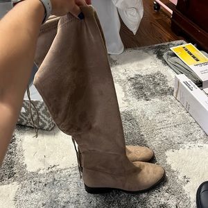 knee high tan boots